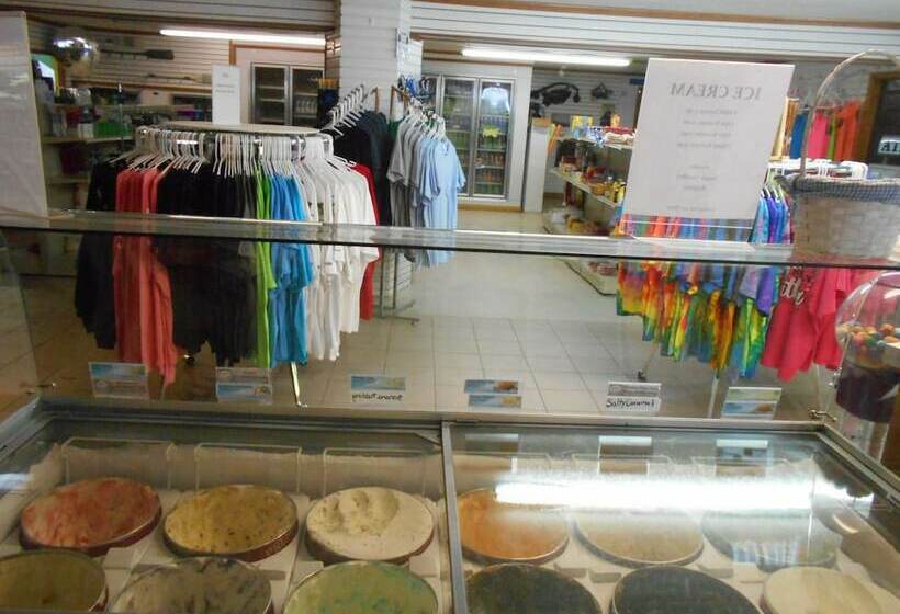 Twin Lakes Rv & Camping Resort