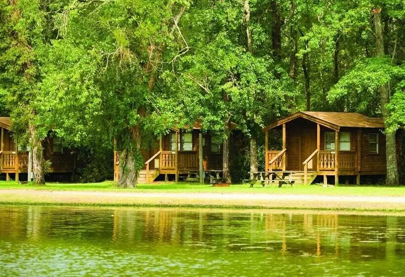 Twin Lakes Rv & Camping Resort