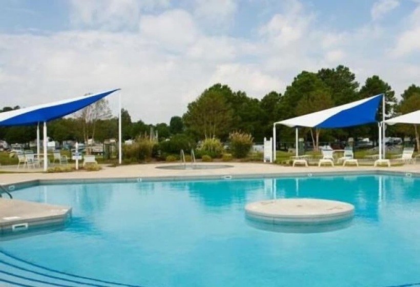 Twin Lakes Rv & Camping Resort