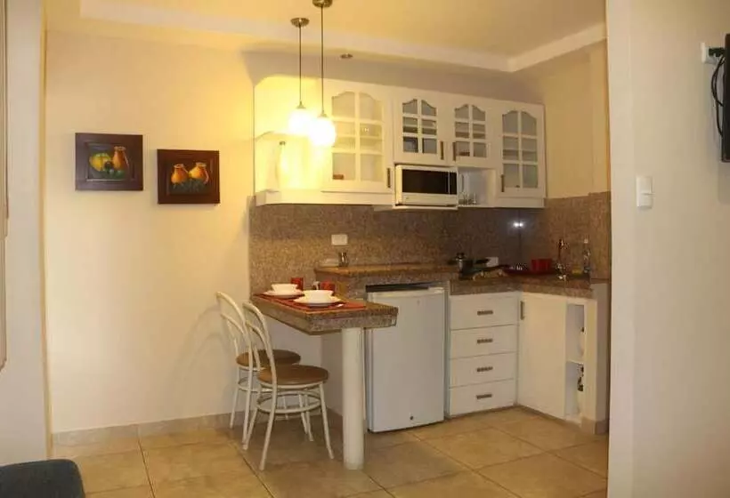 ホテル El Patio Suites Ii