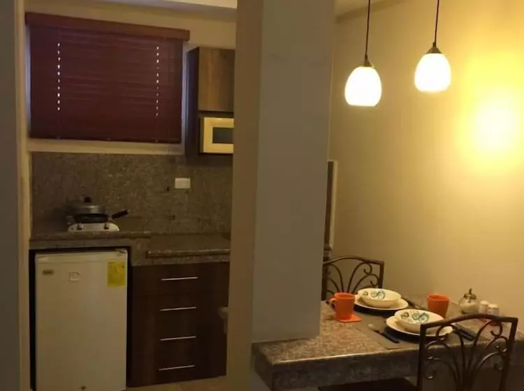 ホテル El Patio Suites Ii