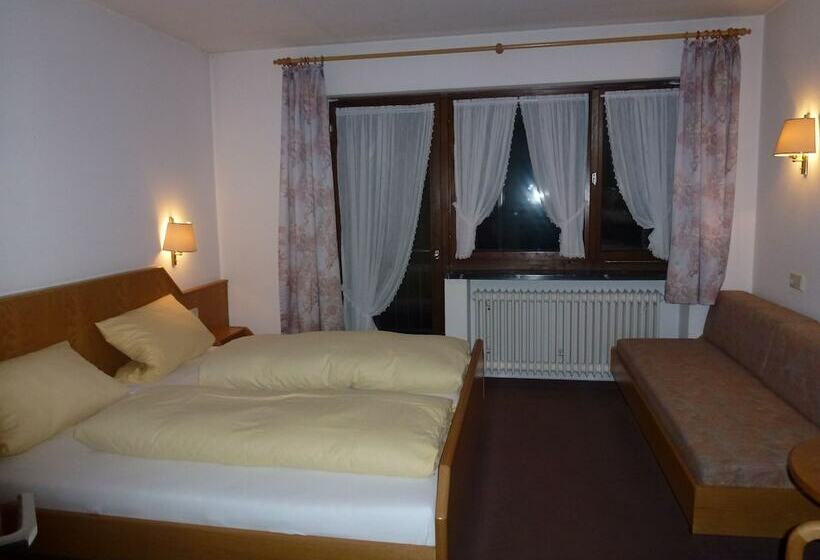 Gasthof Hotel Rebstock