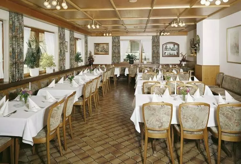 Gasthof Hotel Rebstock