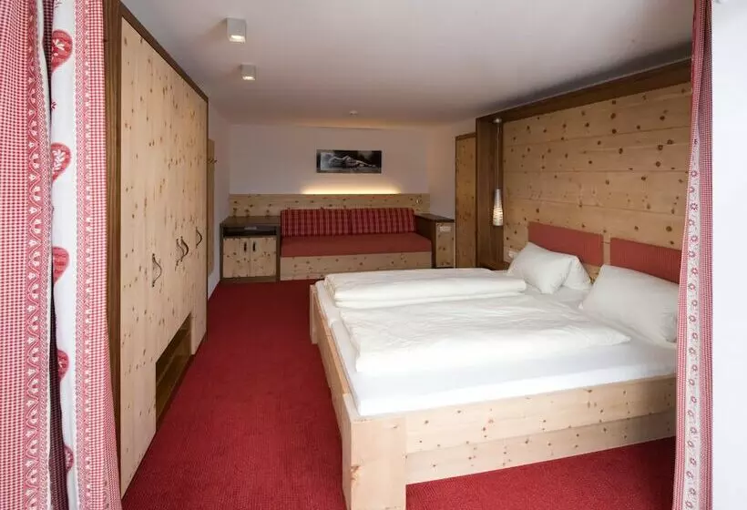 Hotelli Haus Sonnenterrasse