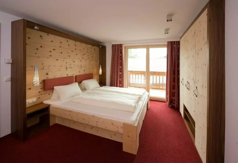 Hotelli Haus Sonnenterrasse