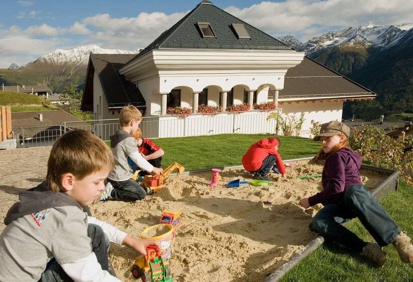 هتل Haus Sonnenterrasse