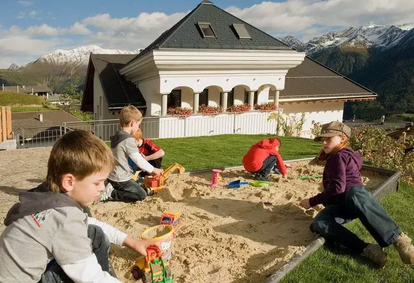 Hotelli Haus Sonnenterrasse