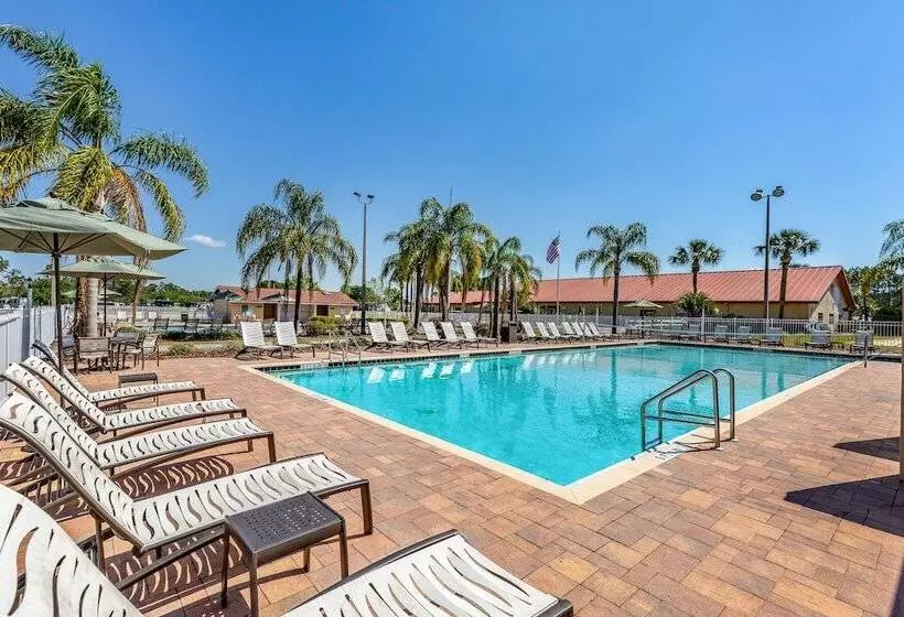 Hotelli Orlando Rv Resort