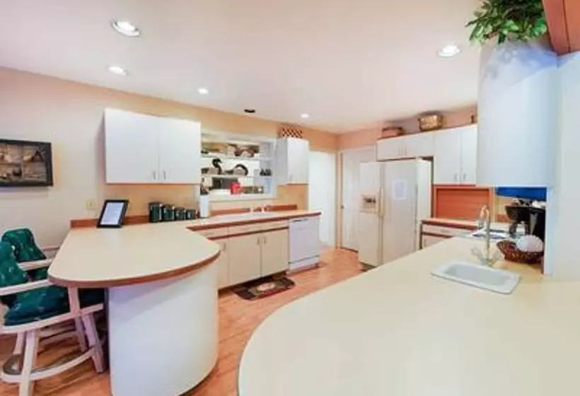 Evergreen House By Casago Mccall  Donerightmanagement