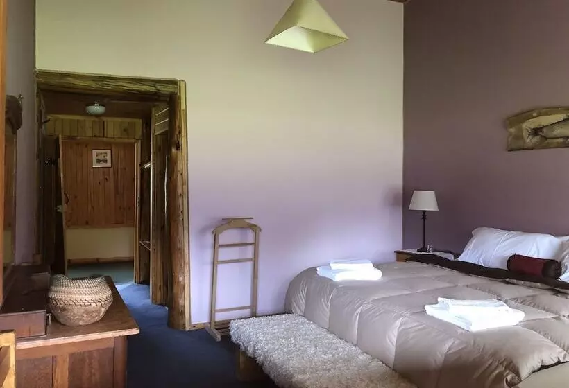 Hotelli Valle Del Carrileufu