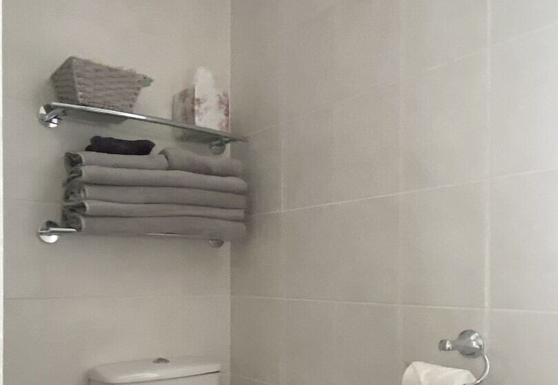 פנסיון The Wadham