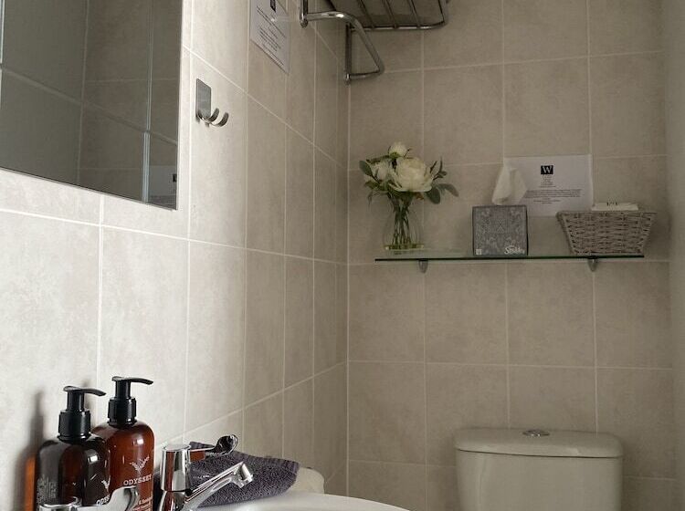 פנסיון The Wadham