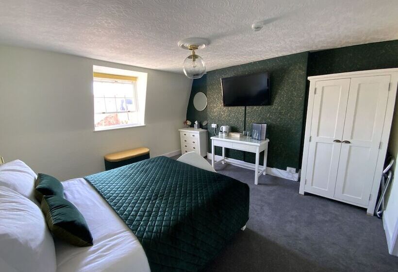 פנסיון The Wadham