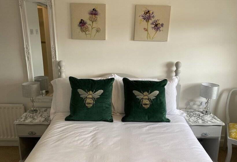 פנסיון The Wadham