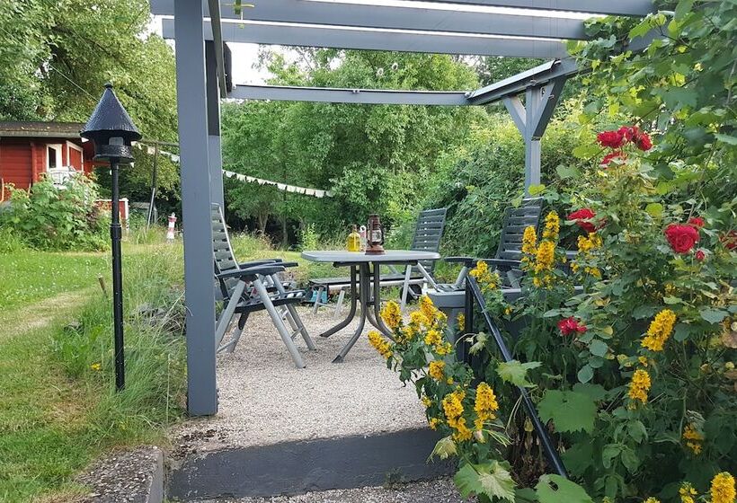 بنسيون Toms Gästehaus