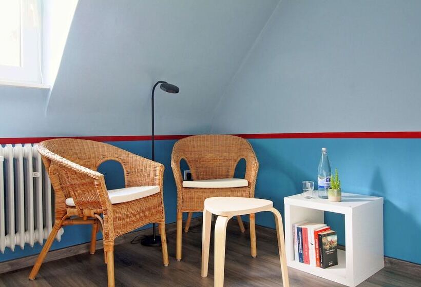 بنسيون Toms Gästehaus