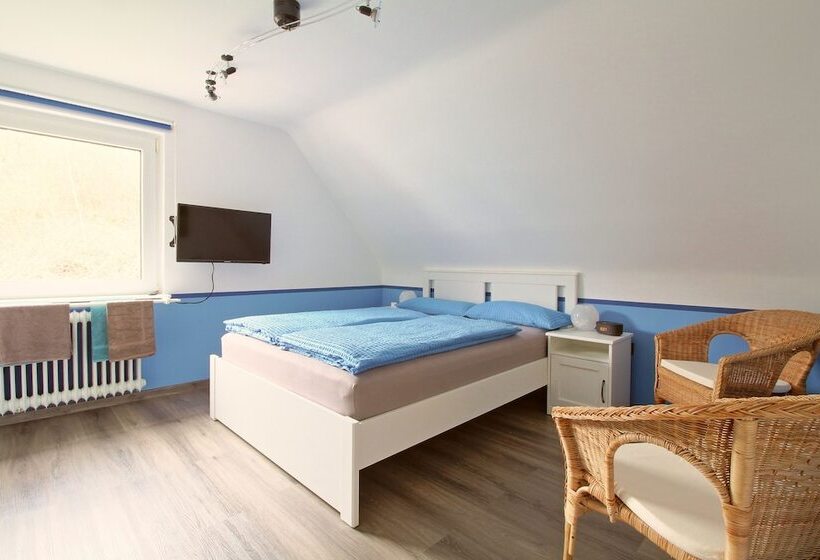 بنسيون Toms Gästehaus