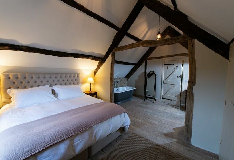 The Cotswolds Coach House