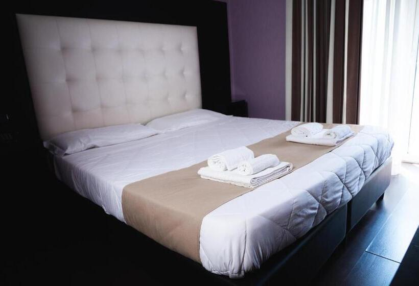 Хостел Sweet Central