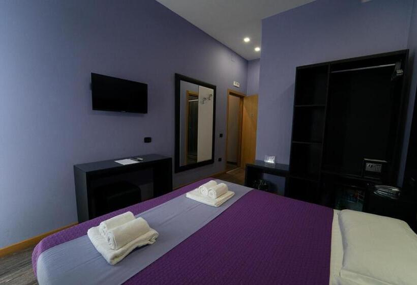 Хостел Sweet Central