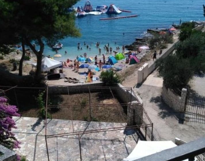 Hotel Beautiful Double Bed Room With Balcony And Sea View