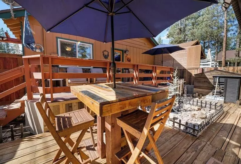 Black Bear S Lair