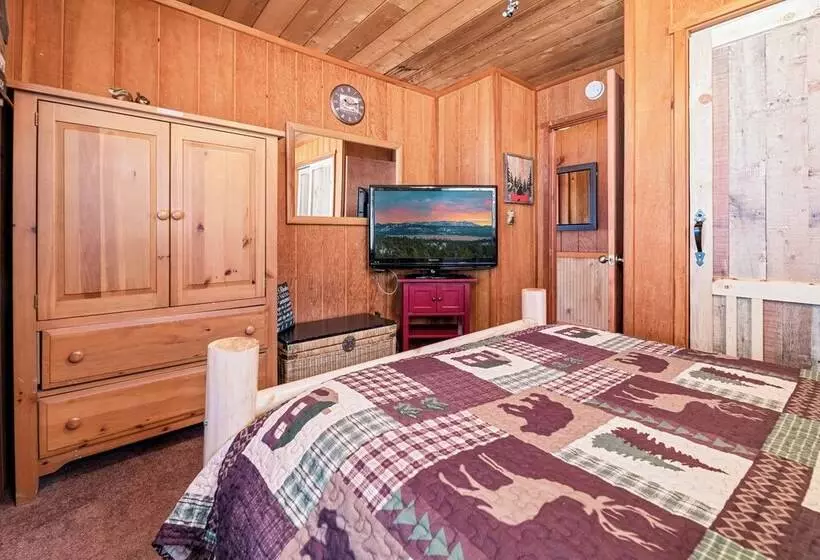 Black Bear S Lair