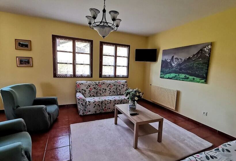 Pensionat Valle La Fuente