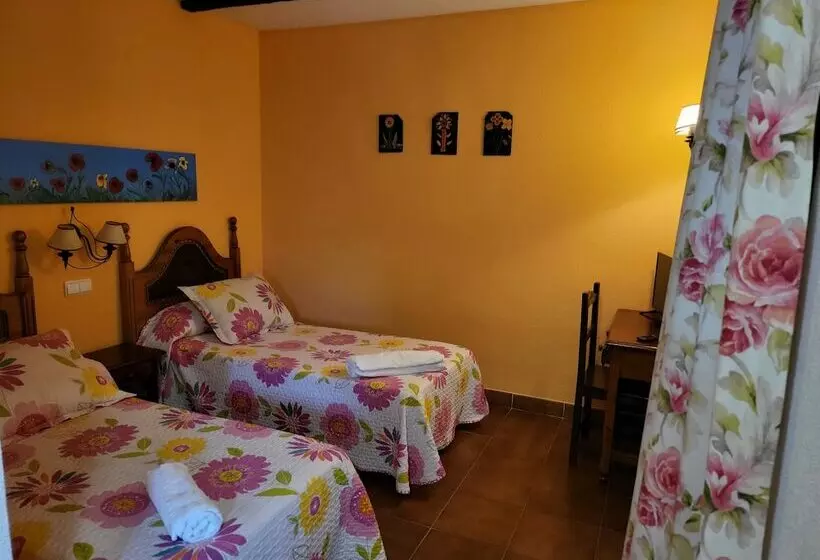 Hotelli Rural La Casona De Tamaya