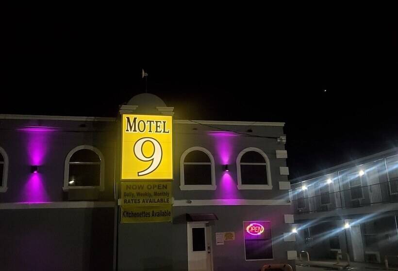 Motel 9