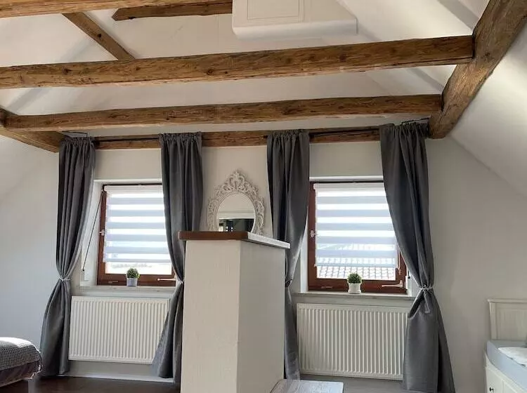 Majatalo Ferienhaus Hopfental