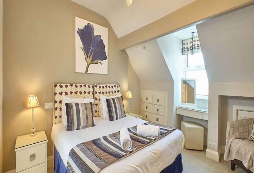 بنسيون Grassington Lodge