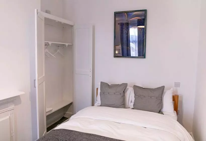 اقامتگاه Inviting 3bed House In Leicester