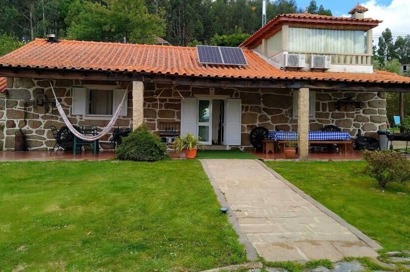 اقامتگاه Quinta Do Engenho Al