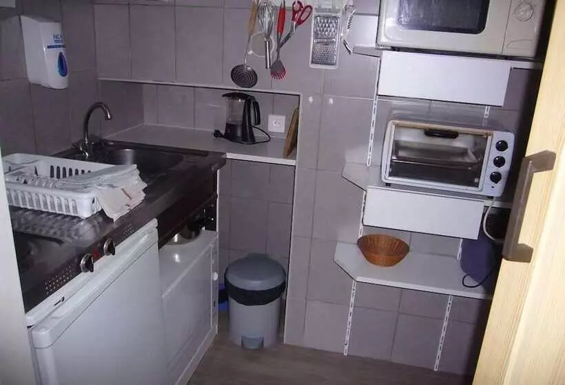 Sarl Aux Studios Du Parc