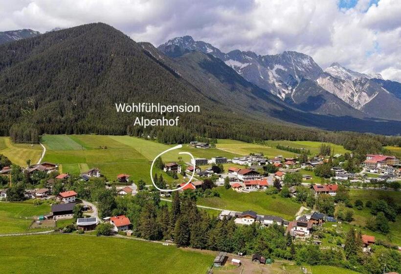 ベッドアンドブレックファースト Alpenhof Wohlfühlpension