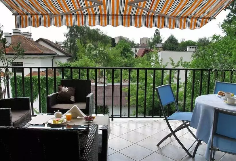 Aamiaismajoitus (B&B) Wawabed Apart