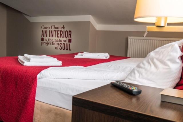 Comm Hotel Poznań Airport