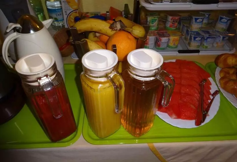 ホテル Hostal Amistad