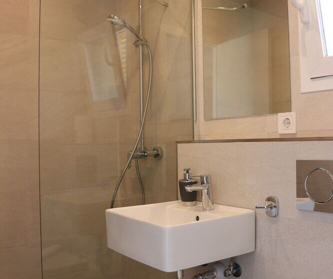 ホテル Hostal Amistad