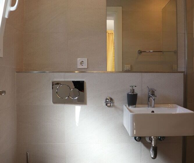 ホテル Hostal Amistad