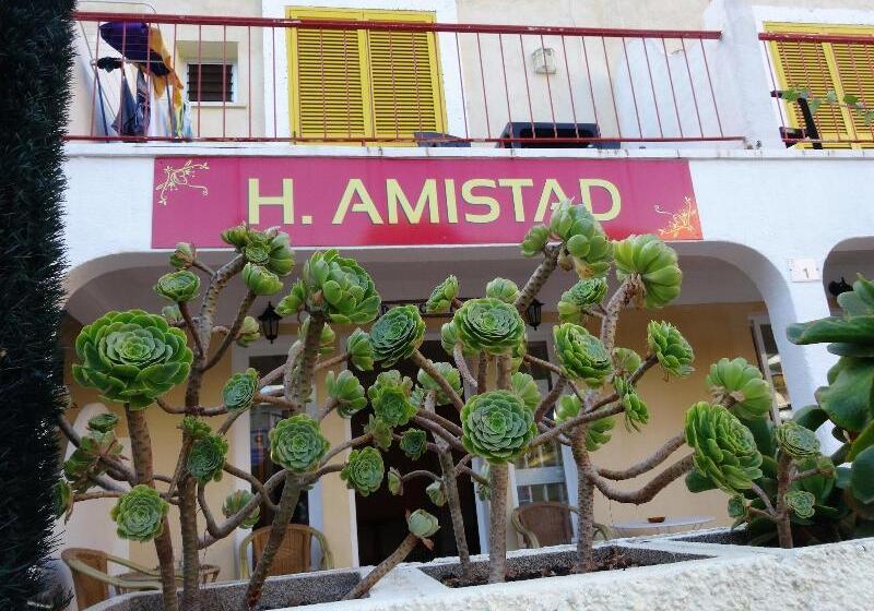 ホテル Hostal Amistad