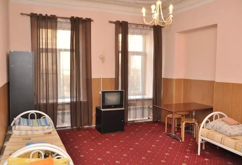 Hotelli Apartments Grechesky 15