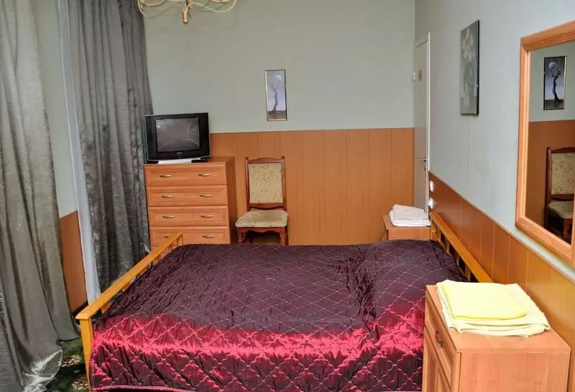 Hotelli Apartments Grechesky 15