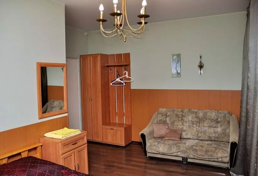 Hotelli Apartments Grechesky 15