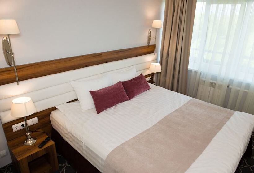 בית מלון כפרי Chaika