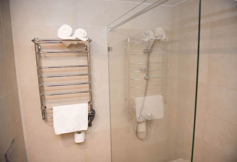 בית מלון כפרי Chaika