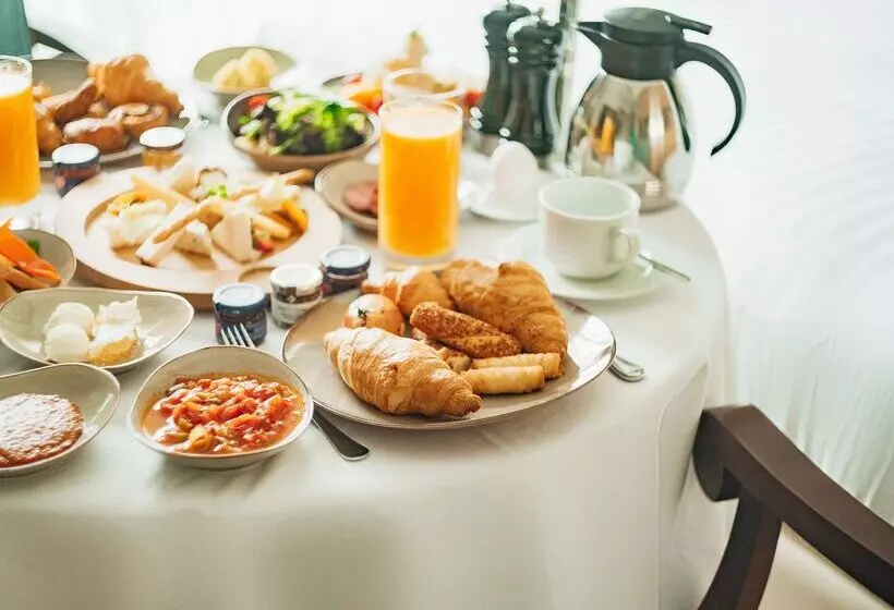 ホテル Selectum City Ataşehir