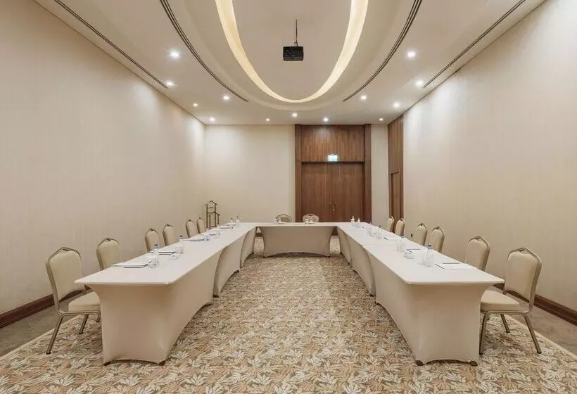 ホテル Selectum City Ataşehir