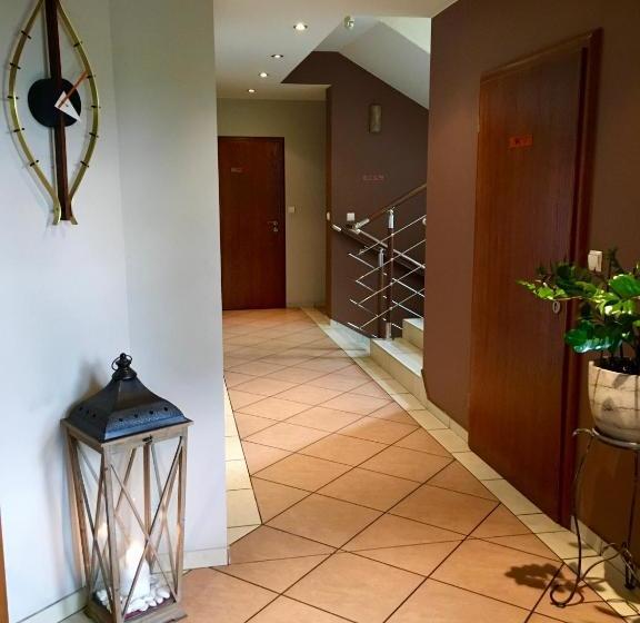 Отель Enklawa Bed & Breakfast